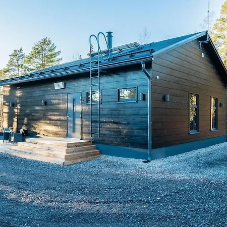 Ylellinen Meren Rannalla Raaseporissa